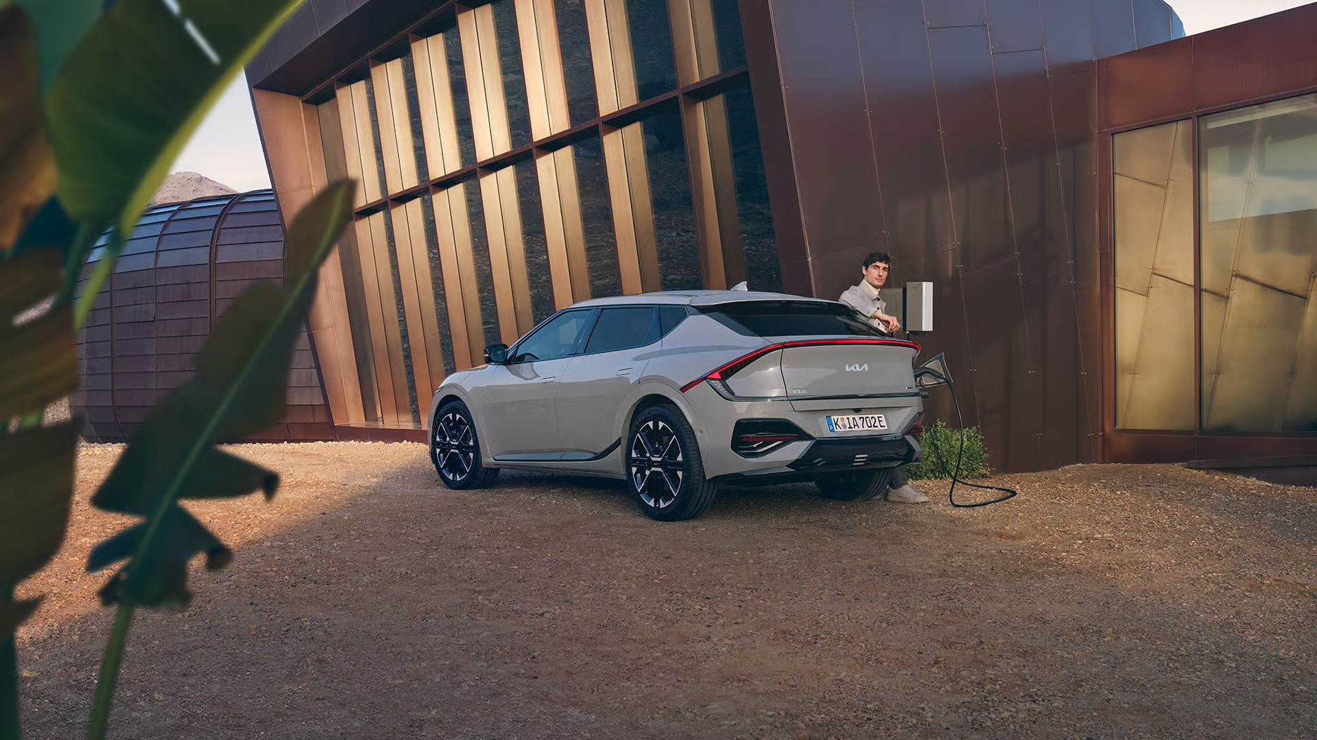 kia-ev6-pe-my24-delp-charging-home