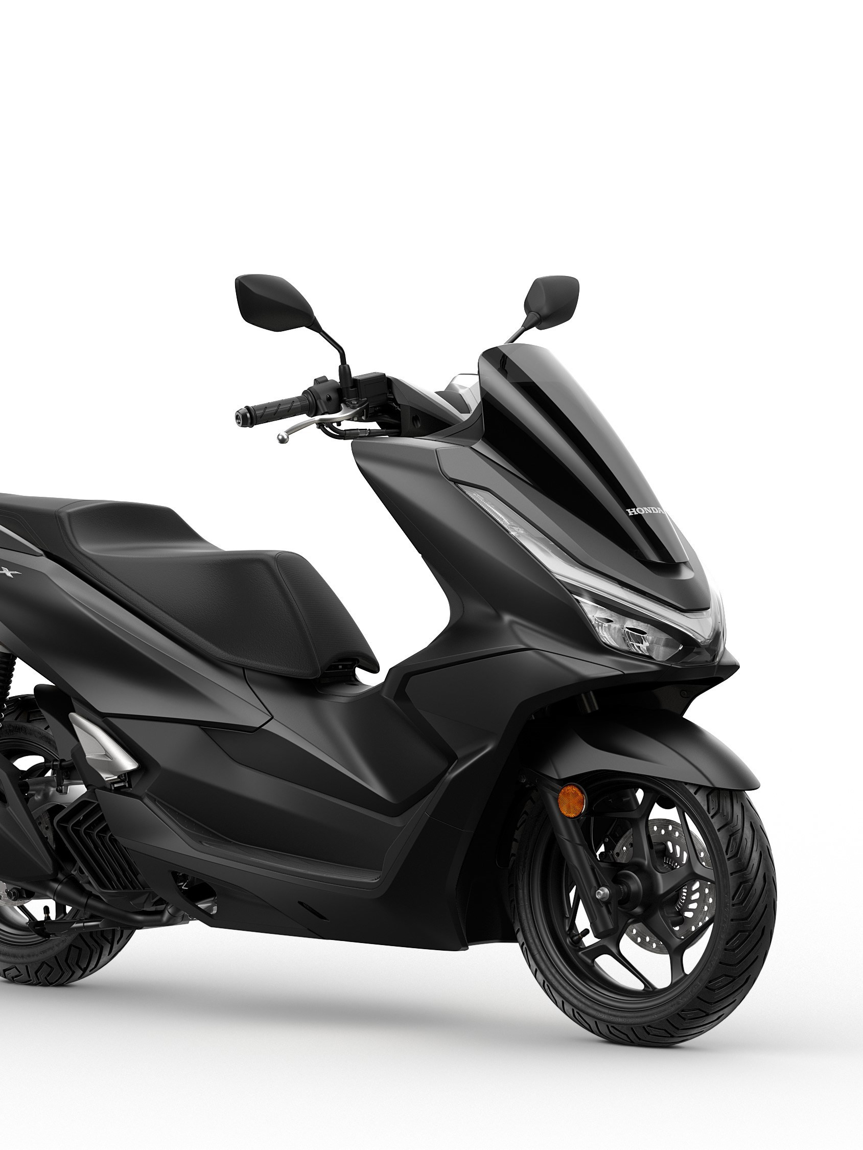 504637 25YM Honda PCX125-1689x2250