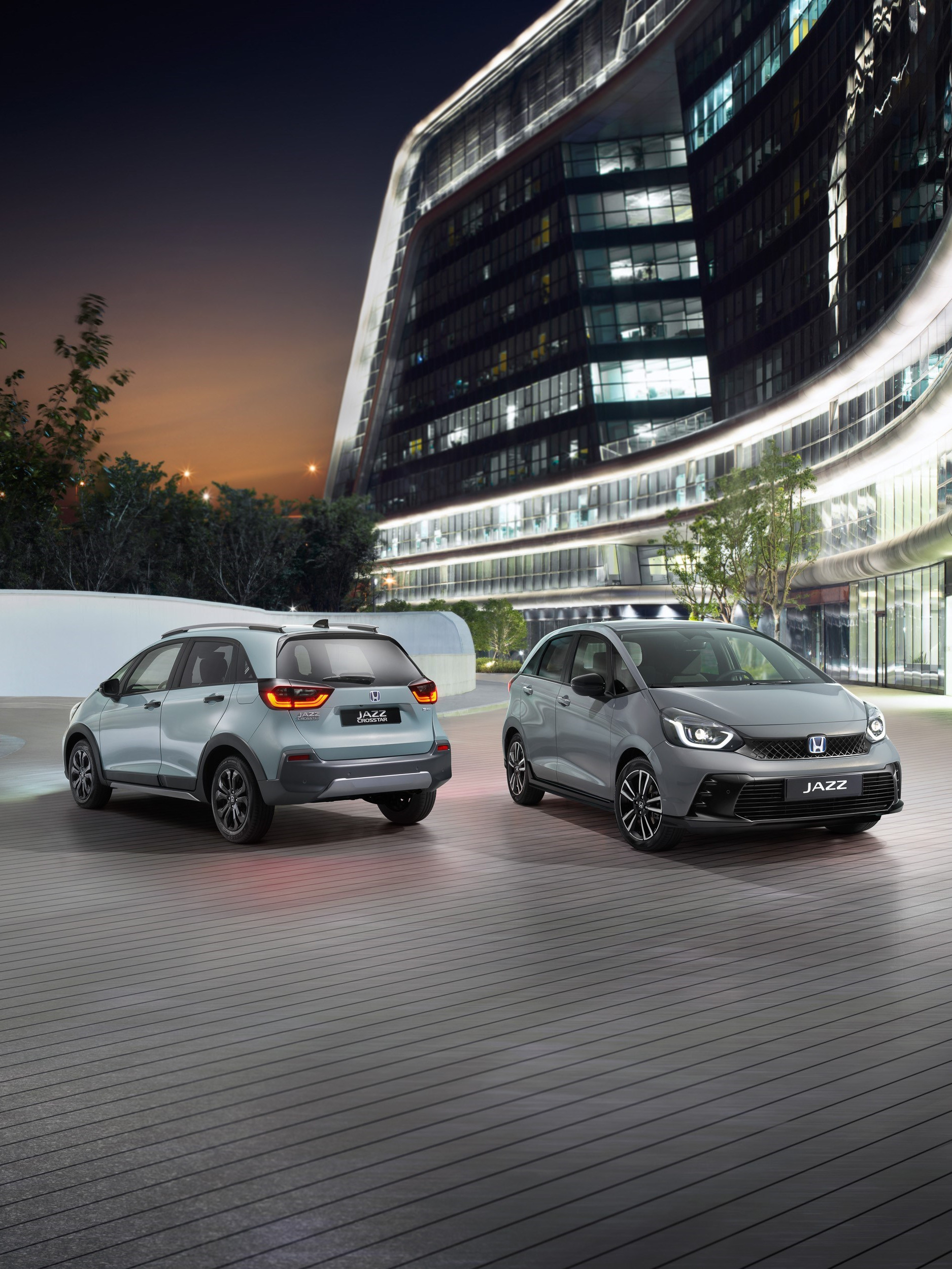 433355 REFRESHED JAZZ e HEV LINE-UP GAINS NEW ADVANCE SPORT VARIANT-1876x2500