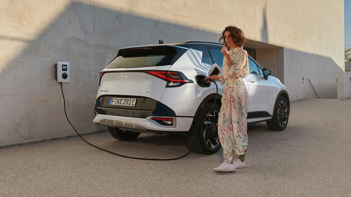 kia-sportage-hev-gtl-my22-home-charging