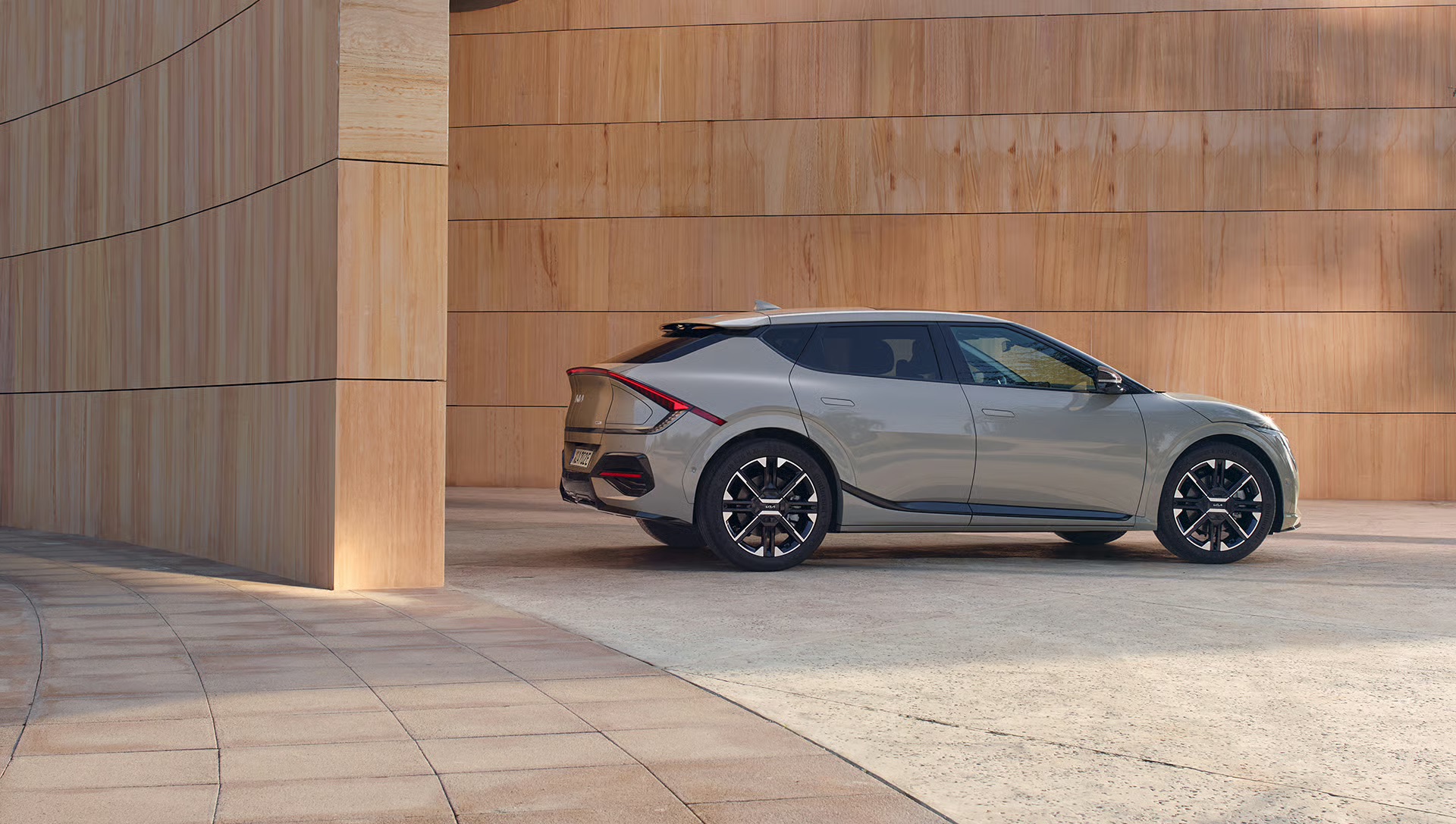 kia-ev6-pe-my24-delp-design-exterior-side