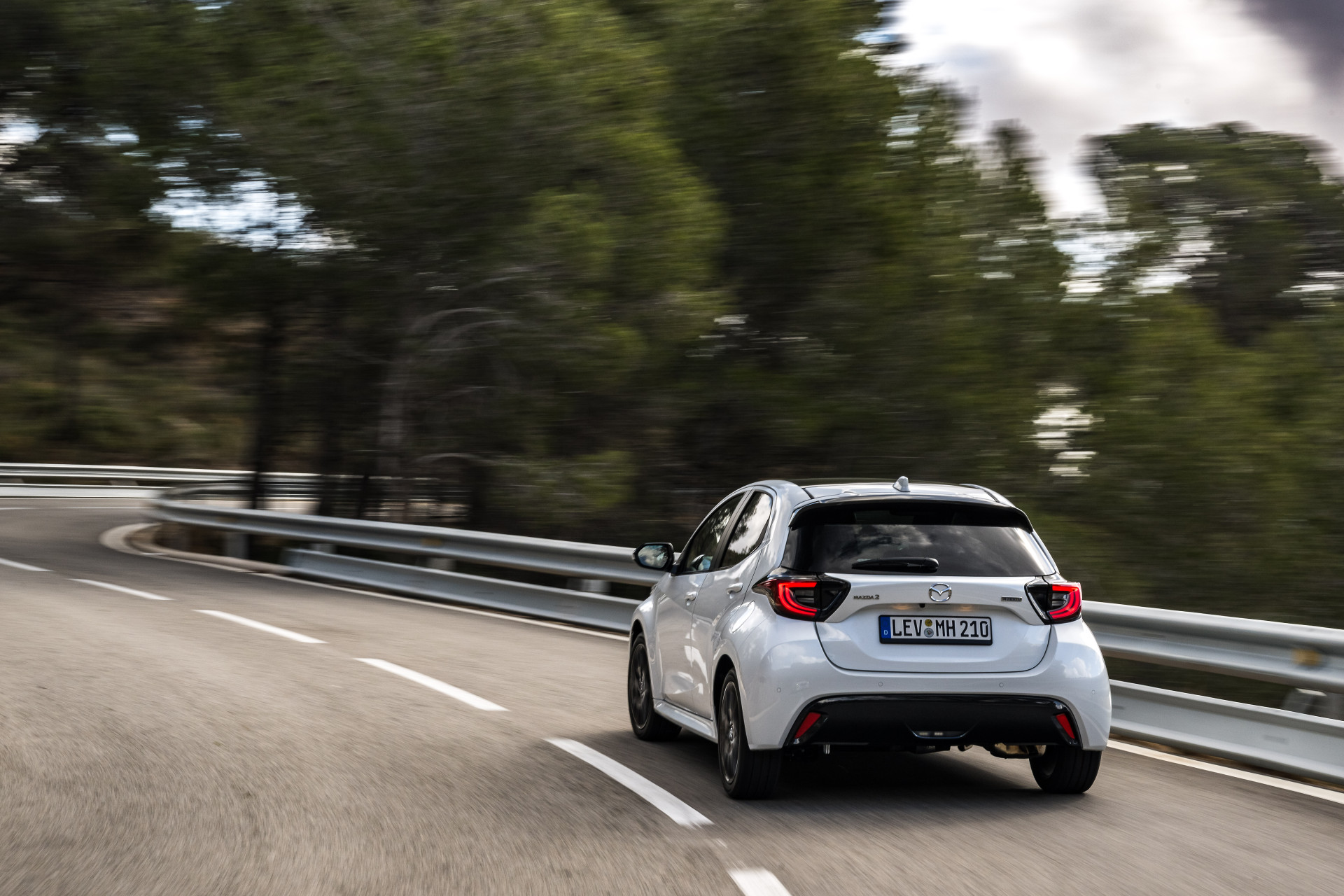 2024 mazda2-hybrid spain act-28 highres