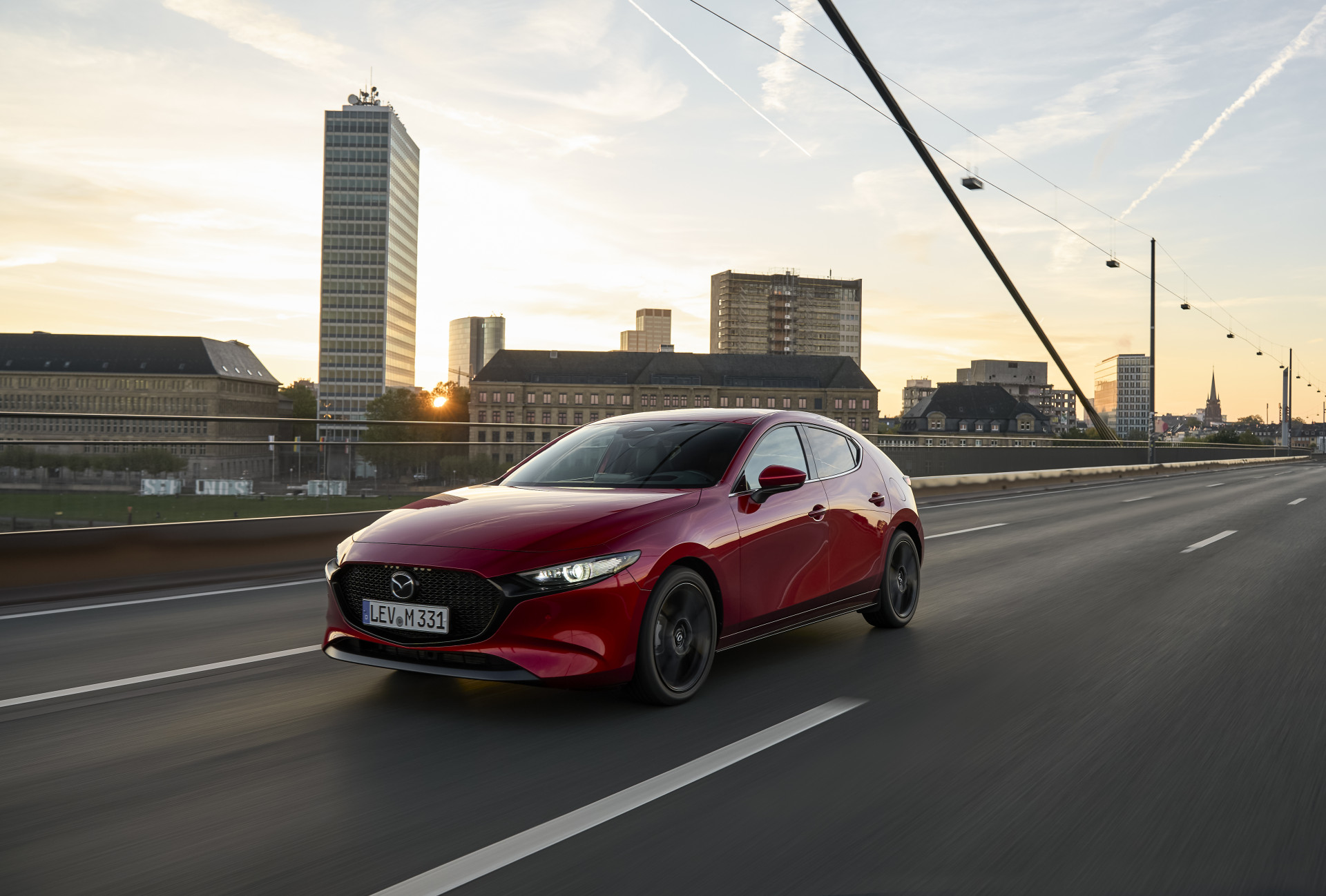 2025 mazda3 src act 16 highres