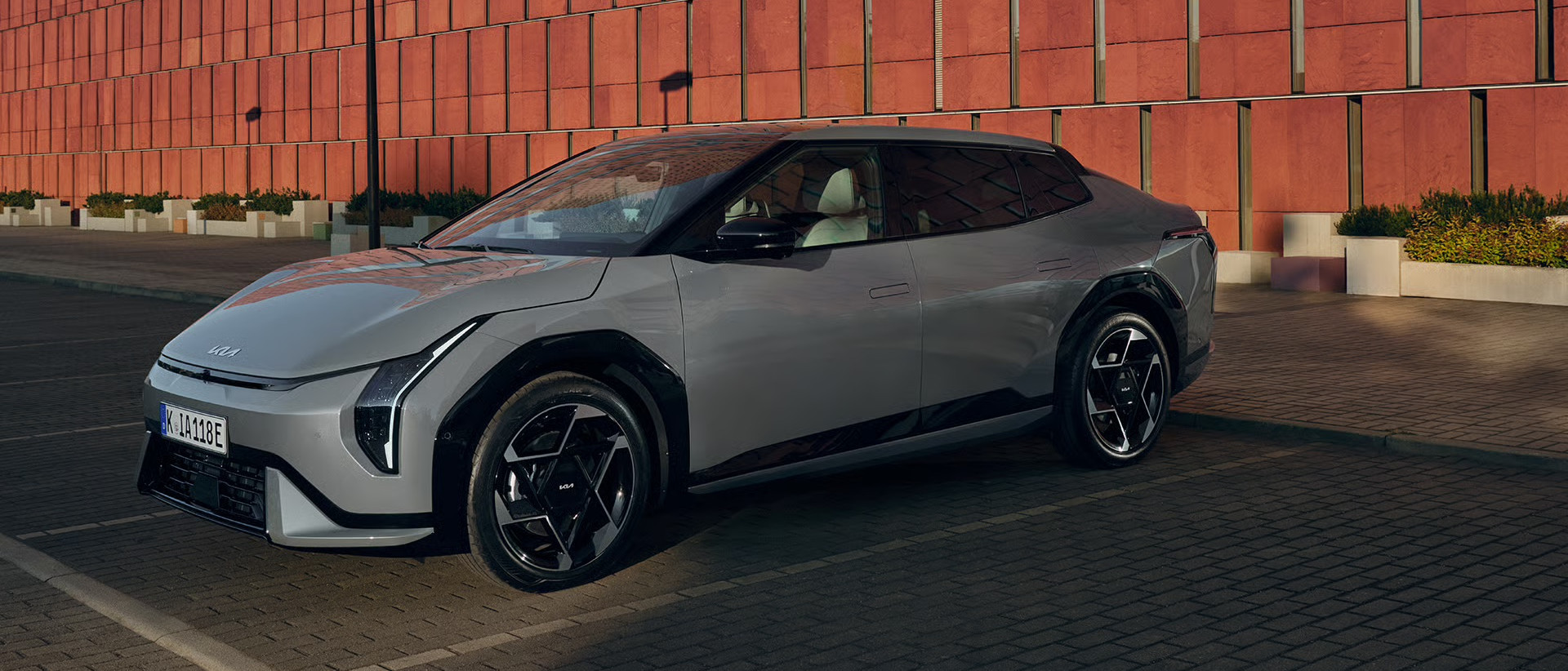 kia-ev4-gtl-fb-my26-aerodynamic-performance-v2-1920x822