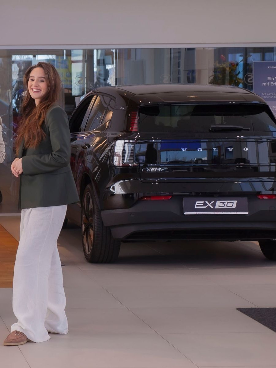 Marke Volvo Team bei Auto Stahl entdecken-901x1200