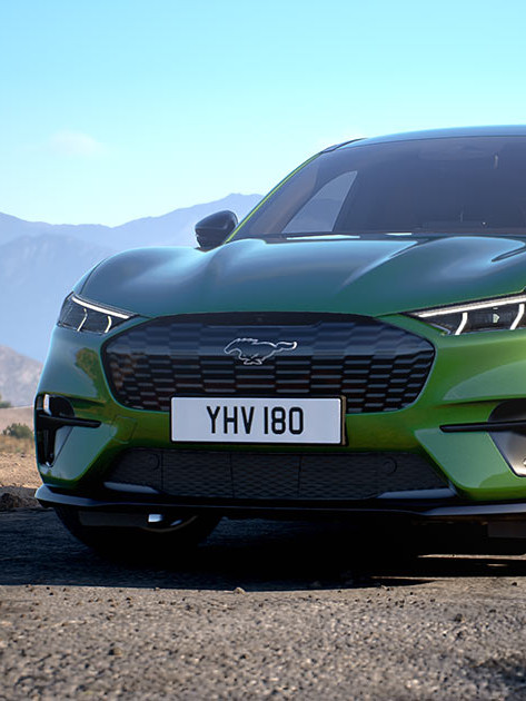 ford-cx727-eu-Gallery Card Mach E GT-16x7-1440x630-front-wheel-brakelight-gt-473x630