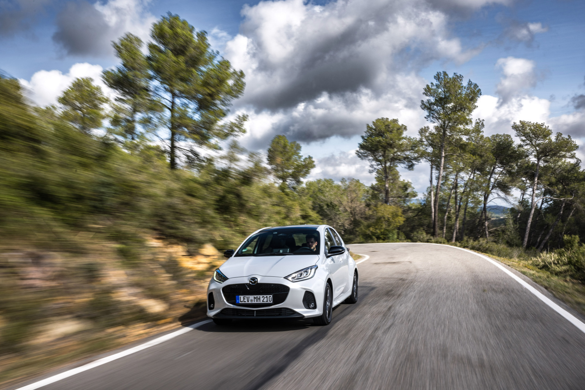 2024 mazda2-hybrid spain act-4 highres