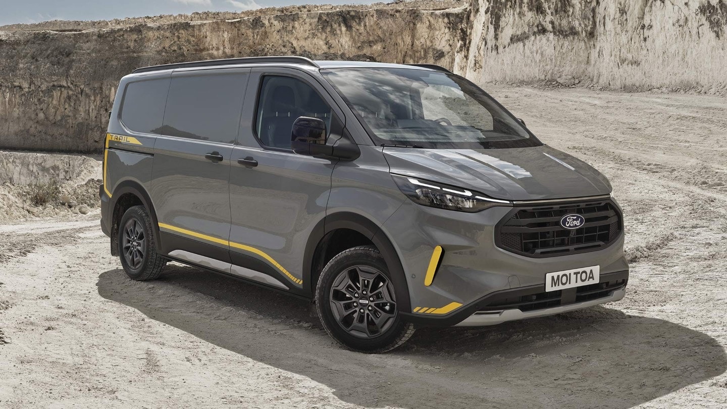 ford-Transit Trail-eu-ford-V710 Ext Fr 7 8 Static 16x9 2160x1215.jpg.renditions.original