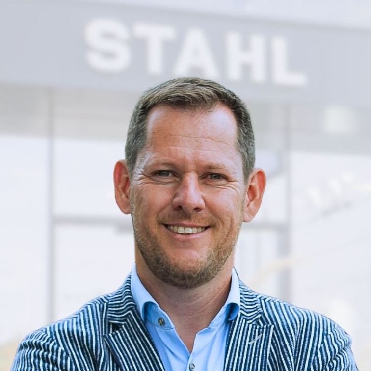 Auto Stahl Michael Bournes Betriebsleitung Auto Stahl-756x756