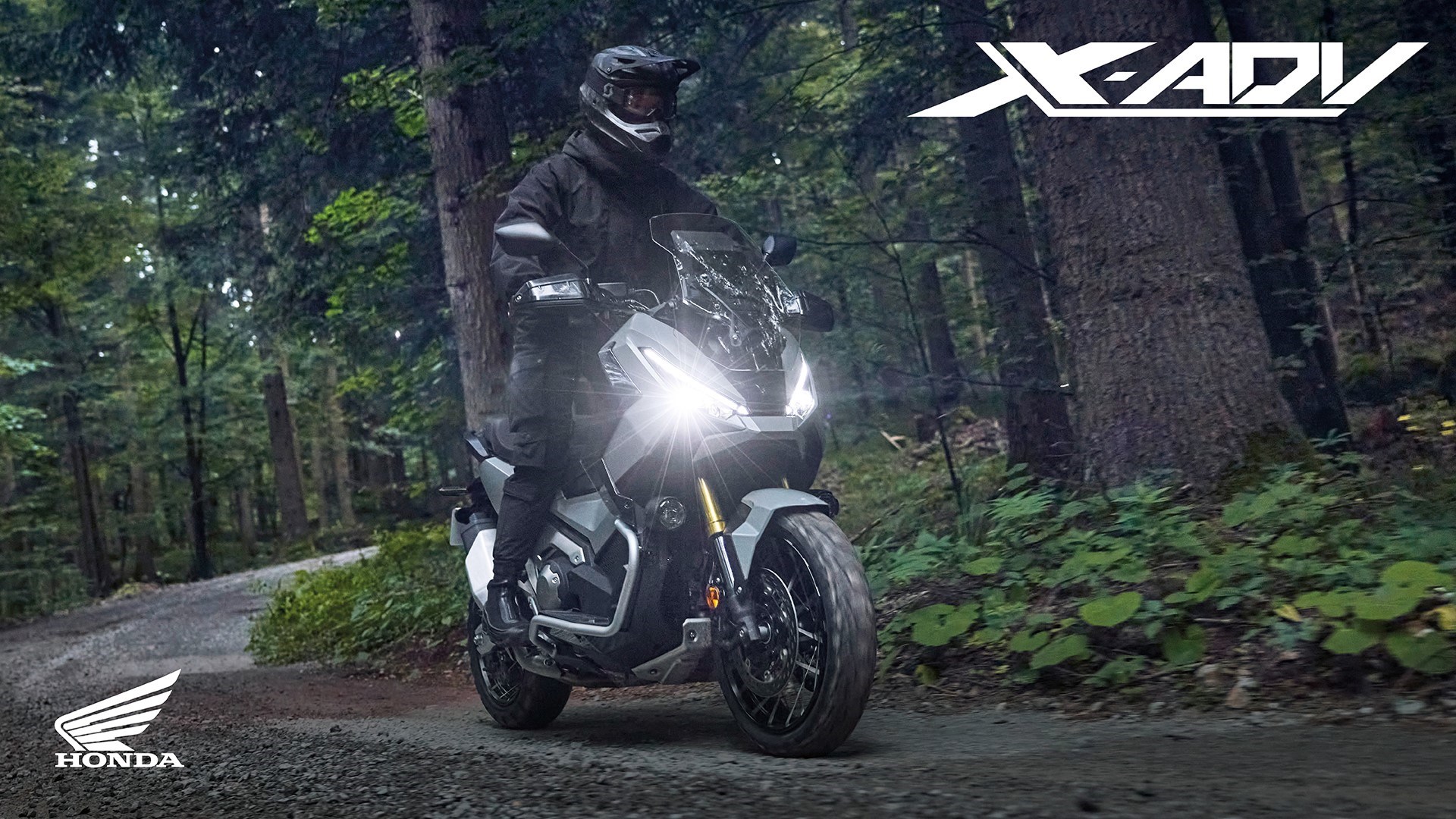 486206 25YM Honda X-ADV
