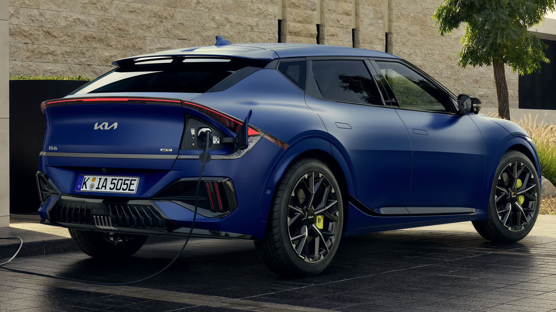 kia-ev6-pe-gt-my25-plug-and-charge-34rear
